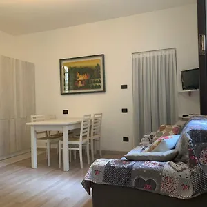  Apartment Tomba Di Giulietta